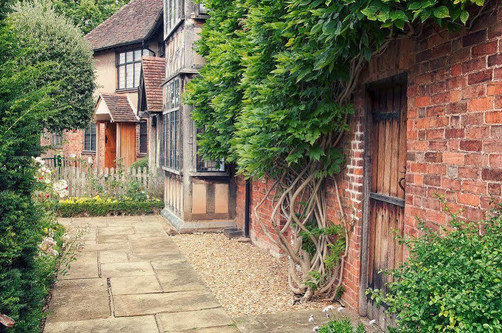 Church Farm Barns Stratford-upon-Avon Bagian luar foto